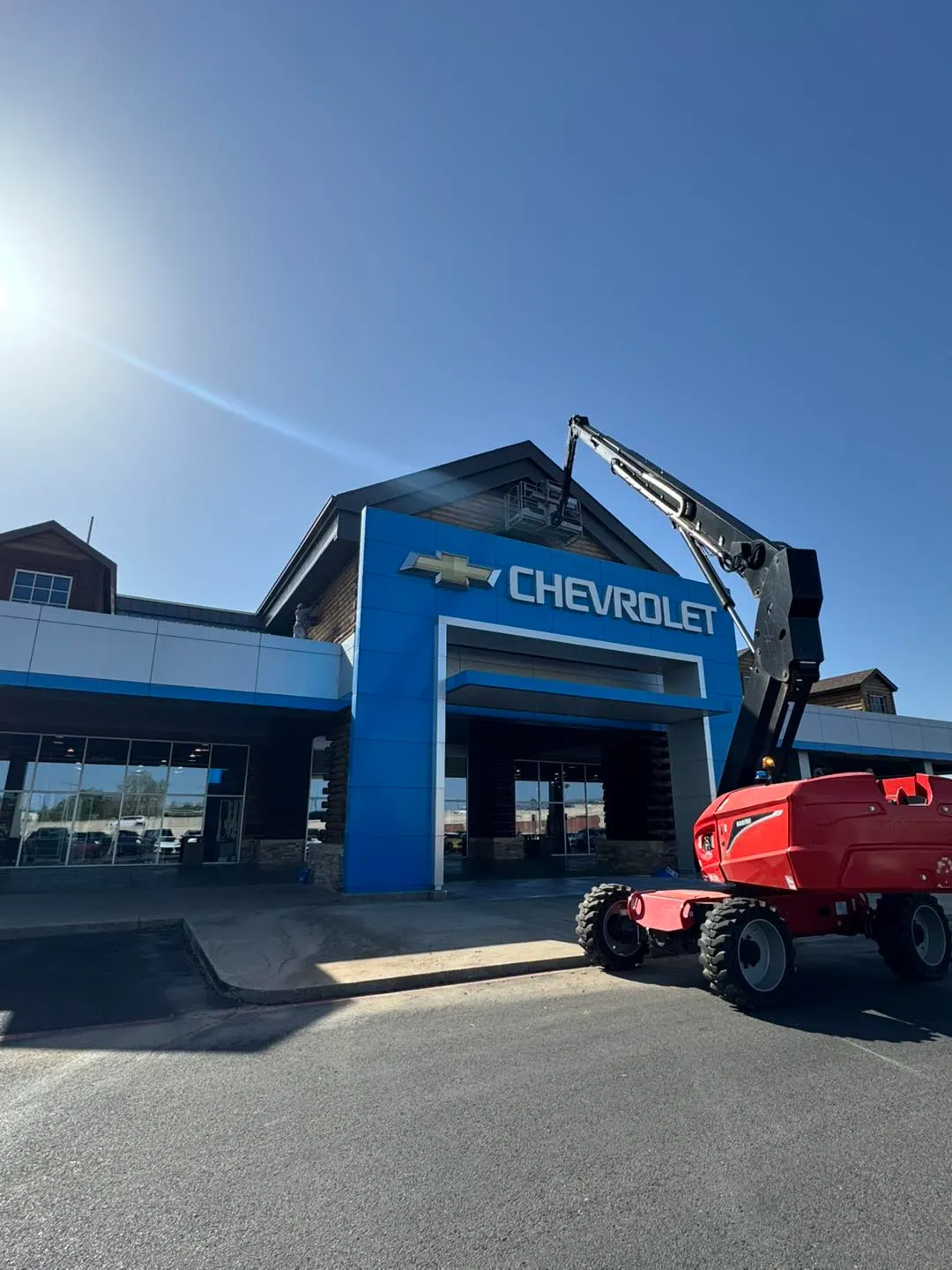 Divine Exteriors business background image